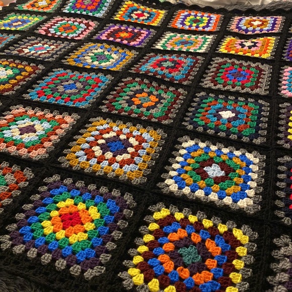 Granny Square Afghan - Picture 3 of 12